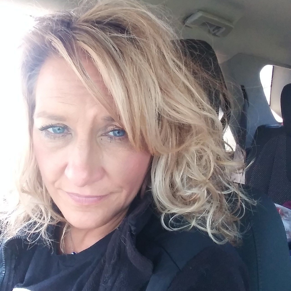 Meet your Posher, Christie